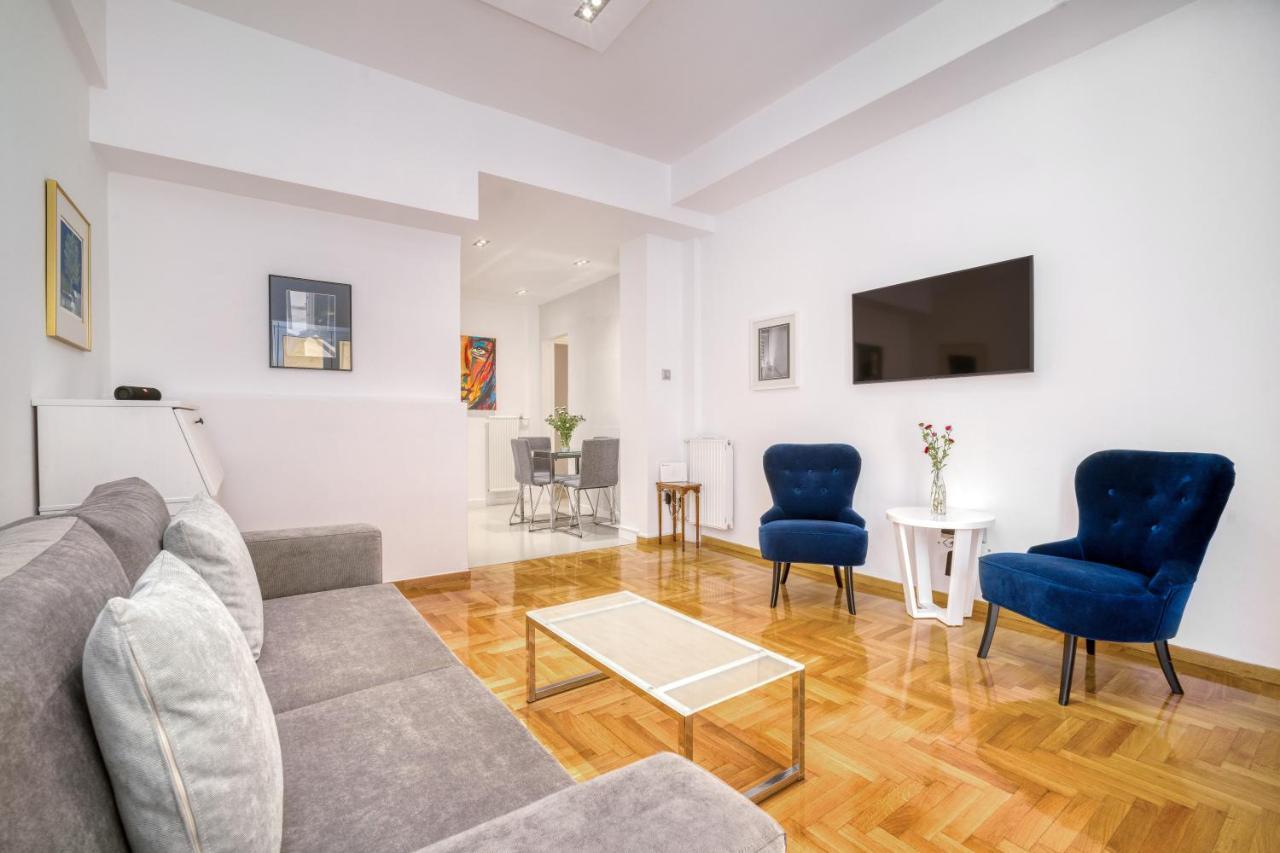 Elegant Light Two Bedroom Apartment In City Center Athén Kültér fotó