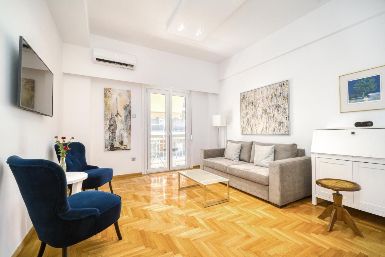 Elegant Light Two Bedroom Apartment In City Center Athén Kültér fotó